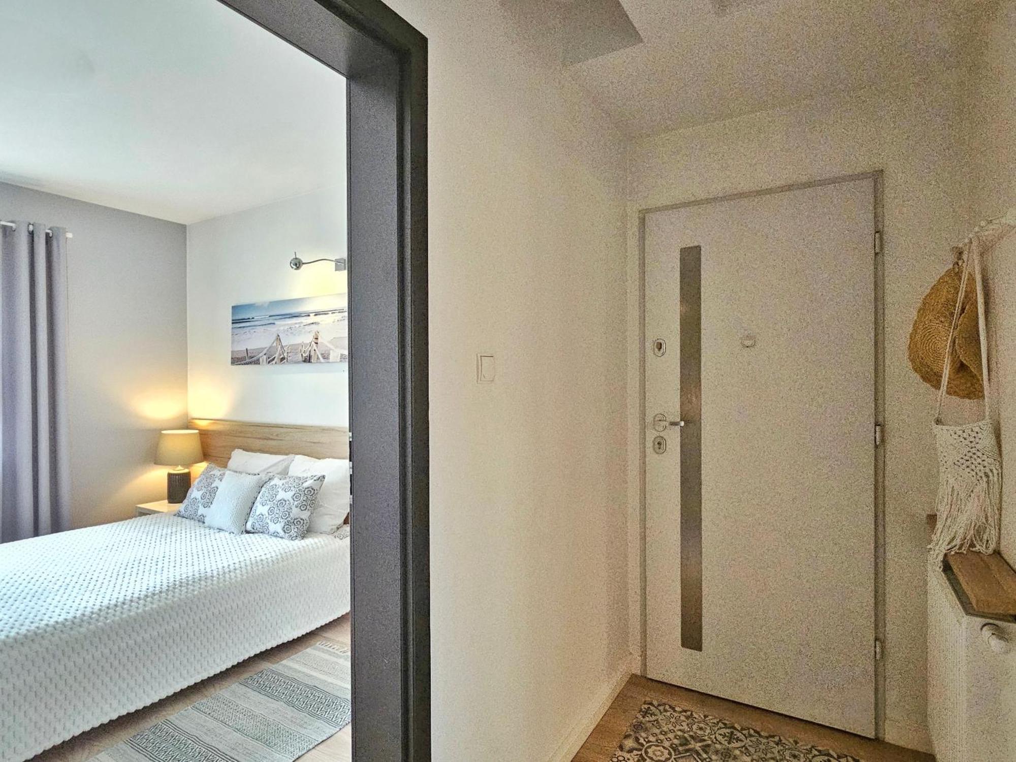 Apartament Garden- Parking, Ogrodek, Cicha Okolica Pruszcz Gdański Exterior foto